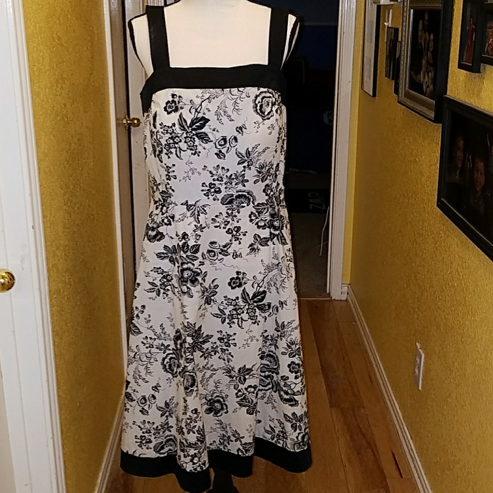 Tea length all occasion dress, work only once.
